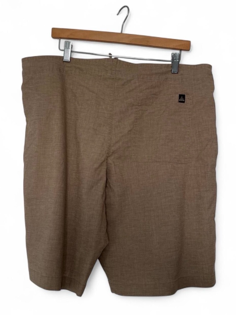 Prana Men's Drawstring Hemp Tan shorts
Sz Large EUC - Picture 3 of 6